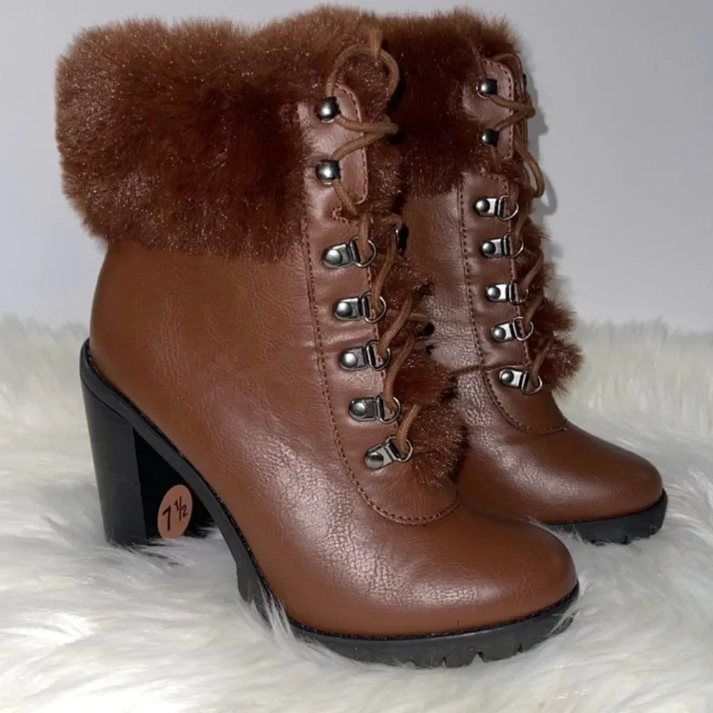 BCBGeneration Womens Pelica Faux Leather Combat & Lace-up Boots Shoes. Sz 7.5M